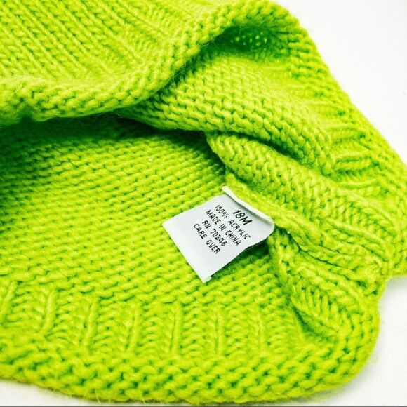 3-Piece Outfit: Sweater, Leggings, & Beanie Sz 18m - Picture 11 of 11